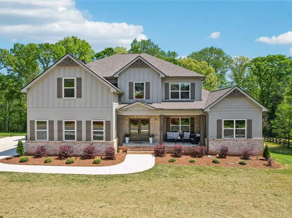 199 Tennessee Walker Way, Hoschton, GA 30548