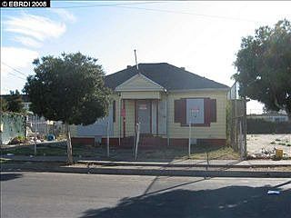 1st image of 224 S 2nd St
