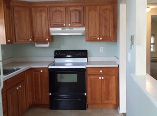 180 Ketcham Ave APT 2, Amityville, NY 11701