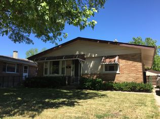 913 Highland Ave, Thornton, IL 60476