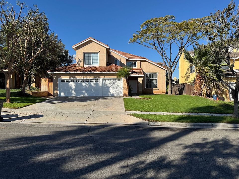 1st image of 2590 Taylor Ave