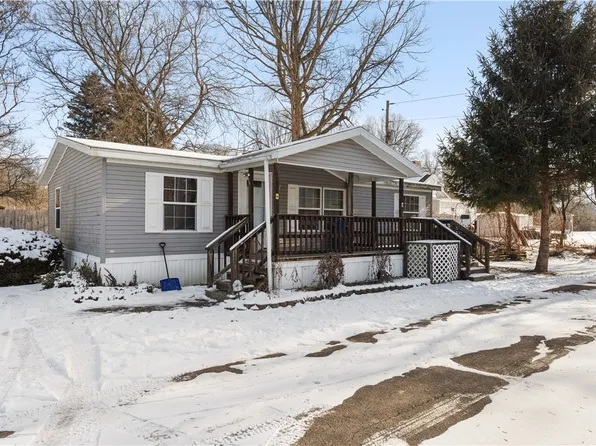 19 Apple St, Arkport, NY 14807