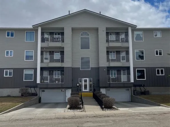UNIT 304-408 Heritage DRIVE, Estevan, SK S4A 2P7