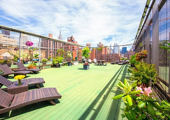 Sold by Compass | media 19