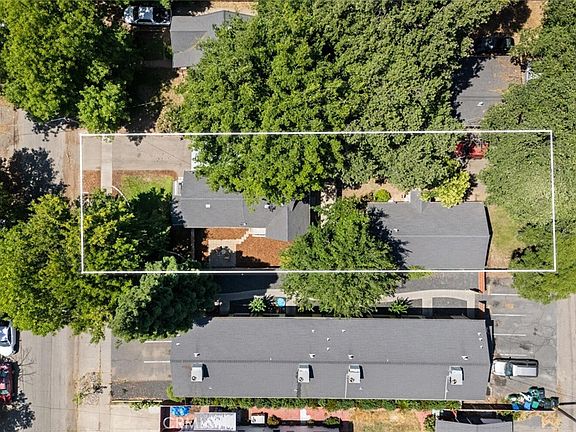 3rd image of 1170 Hobart St