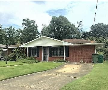 1st image of 222 Mockingbird Ln