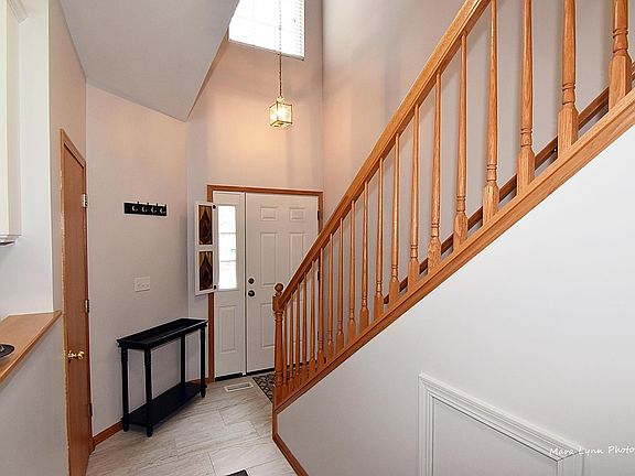 3rd image of 249 Nicole Dr Unit C