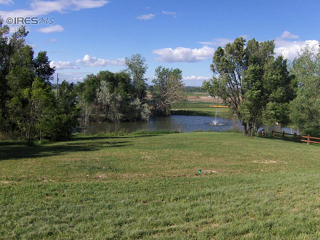 2nd image of 3330 Pond View Dr