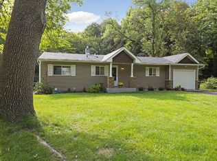 5135 Valley View Rd, Minnetonka, MN 55345