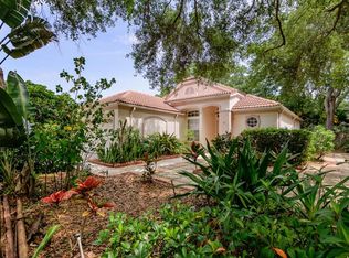 777 Lighthouse Dr, Tarpon Springs, FL 34689