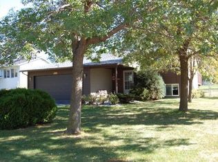 9177 Janie Ave S, Cottage Grove, MN 55016