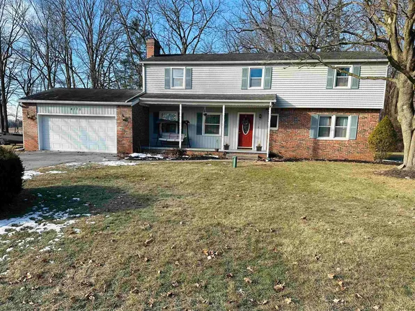4775 Hooks Mill Dr, Adrian, MI 49221