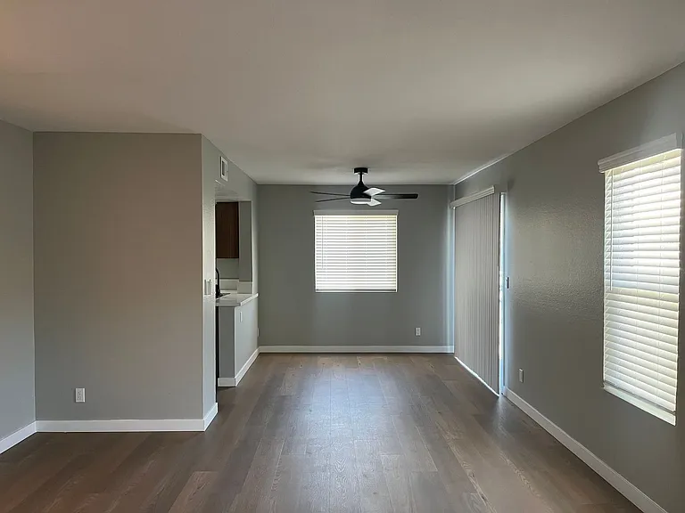 Corona Pointe Resort — Photo 169