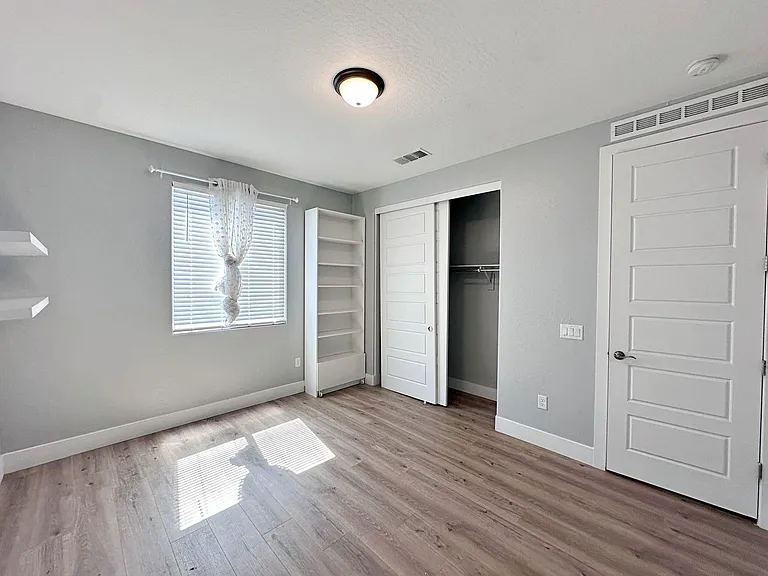 8154 Skye Quarry St — Photo 24