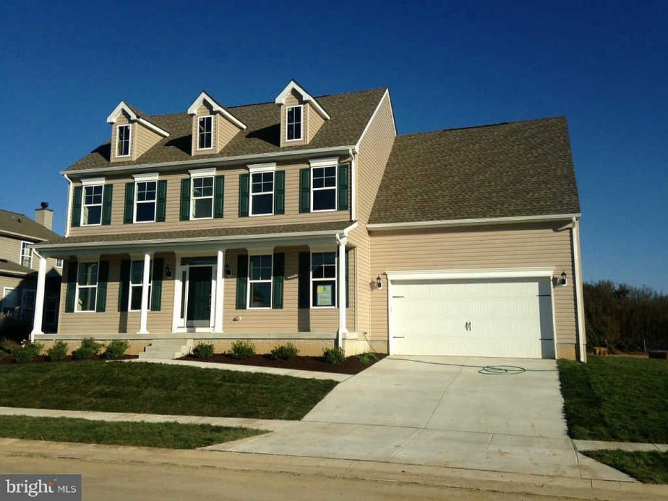 1st image of 205 Providence Ln