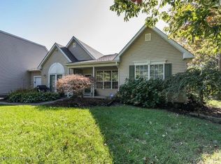 8 Foxwood Rd #1004, Lakewood, NJ 08701