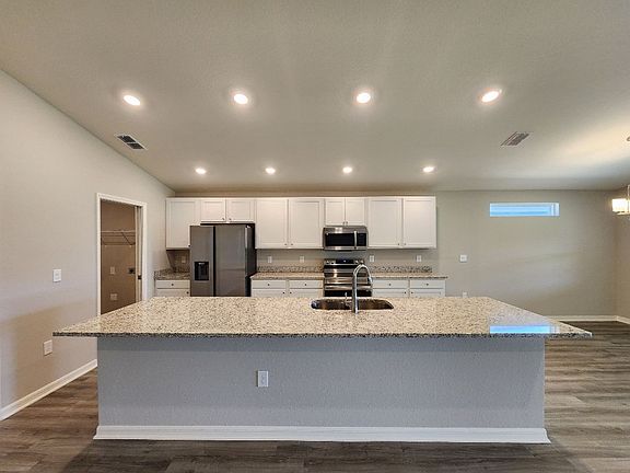 5th image of 2634 San Marco Way