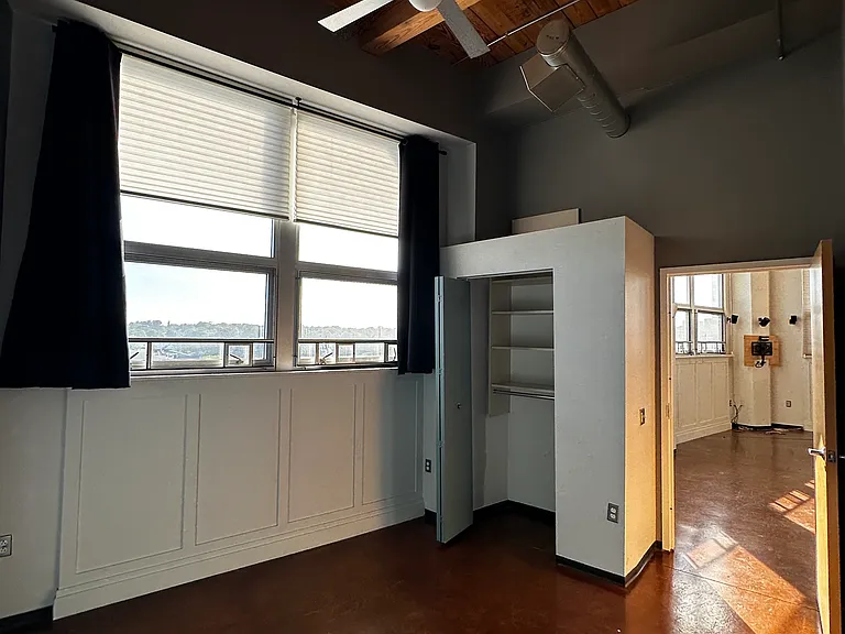 118 Holmes St #4 — Photo 20