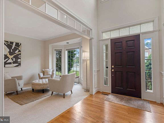 5th image of 2800 Holland Ct