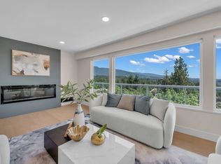 818 Younette Dr, West Vancouver, BC V7T1S9