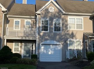 33 Dorchester Dr, Basking Ridge, NJ 07920