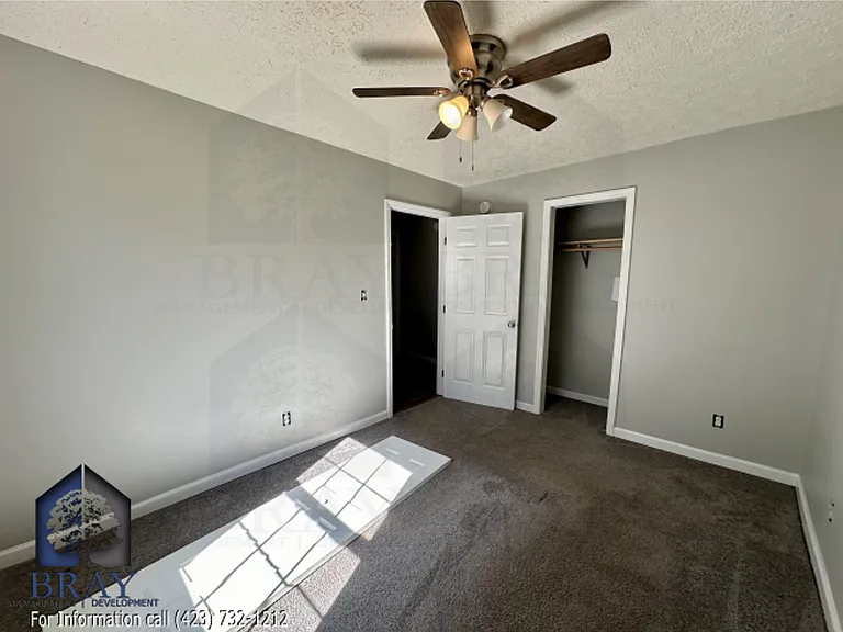 729 E Sullivan St — Photo 13