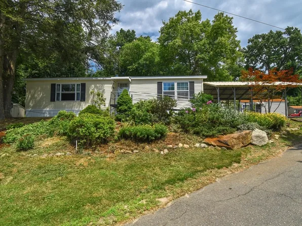 1 Honeysuckle Ln, Brimfield, MA 01010