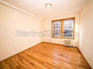 28-17 23rd Ave #2F, Astoria, NY 11105