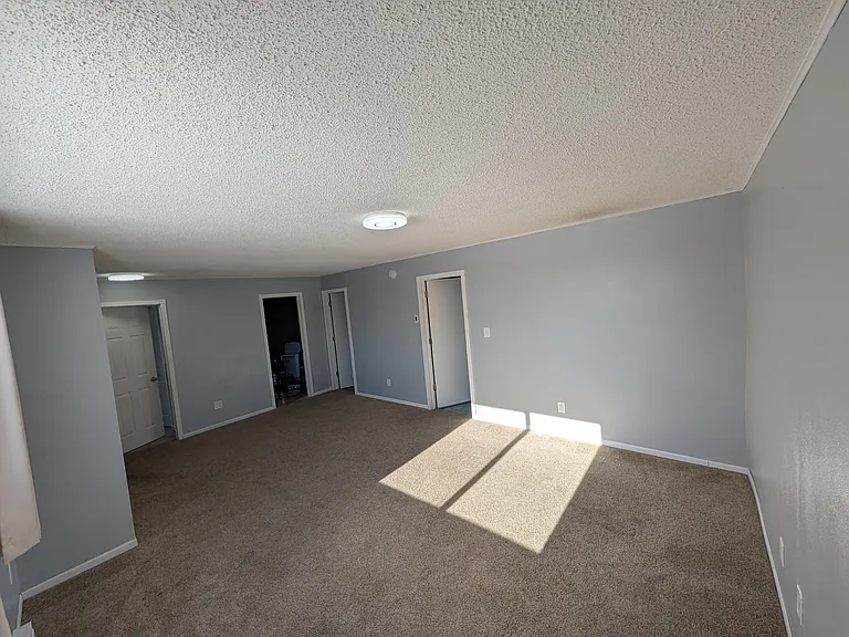 105 Evergreen Cir — Photo 17