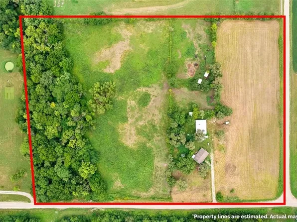 39360 W 126th St, Richmond, MO 64085