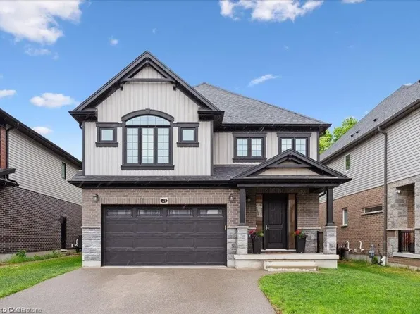 43 Ian Ormston Dr, Kitchener, ON N2P 2J6