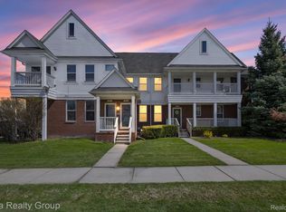29113 Philadelphia Dr, Chesterfield, MI
