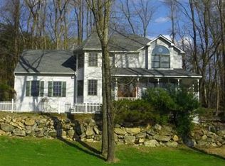 7 Carriage House Rd, Sparta, NJ 07871