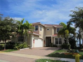 5297 SW 183rd Ave, Hollywood, FL 33029