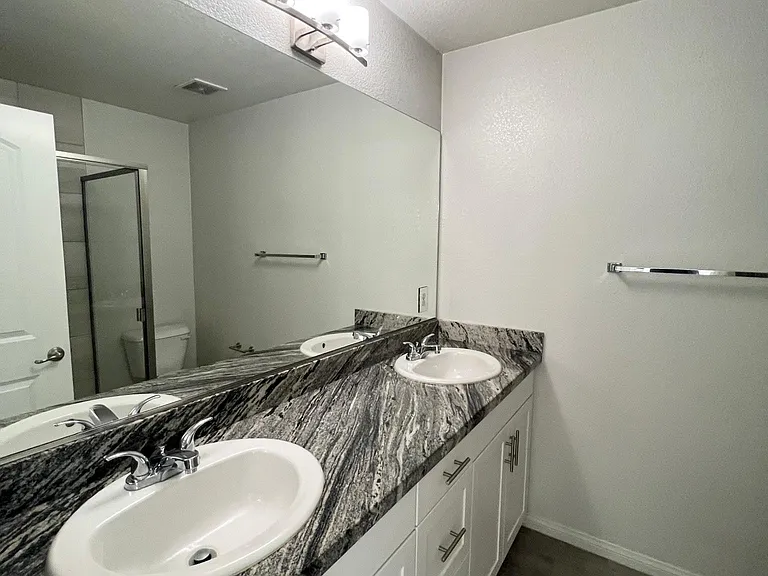 9093 Walker St — Photo 6