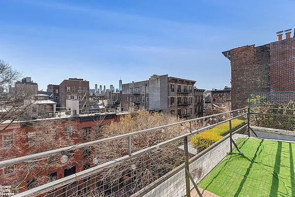 Rented by Brown Harris Stevens | media 18