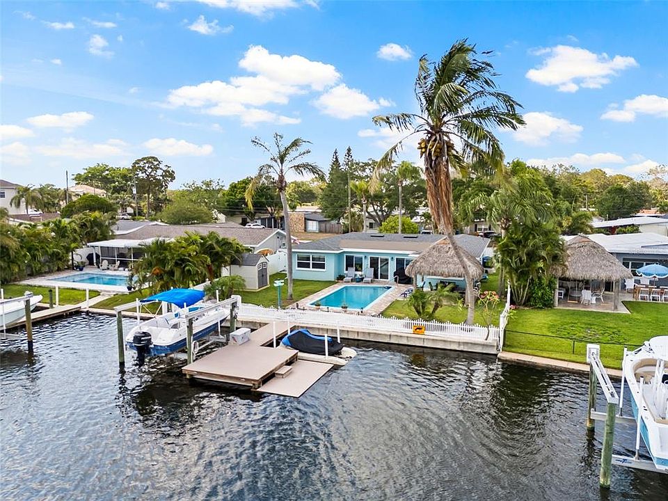 1st image of 120 SUNLIT COVE DRIVE NE