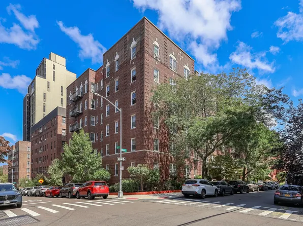 65-41 Booth Street image 16 of 16