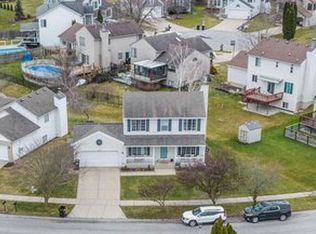 4537 Country Hill Dr SE, Kentwood, MI