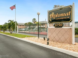 3150 N Atlantic Ave APT 2-220, Cocoa Beach, FL 32931
