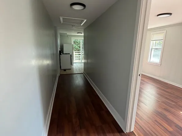 7 Summit Ave #1, Milford, CT 06460