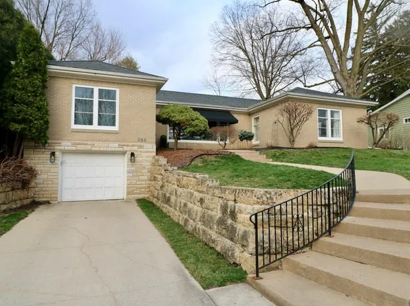 966 Victoria St, Dubuque, IA 52003