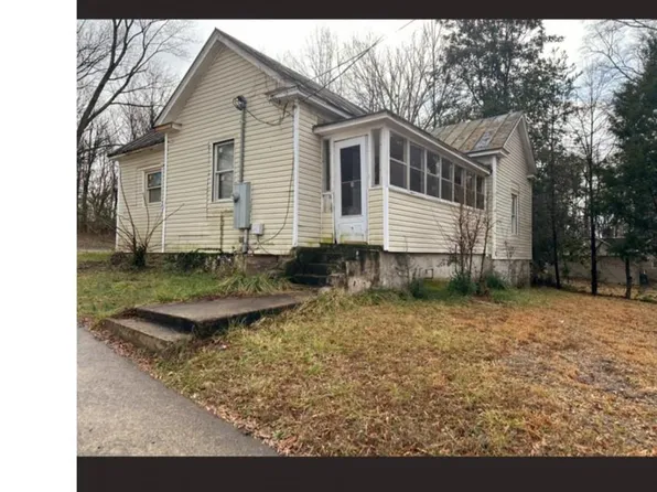 420 Patterson St, Eden, NC 27288