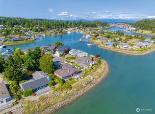 189 Suquamish Way, La Conner, WA