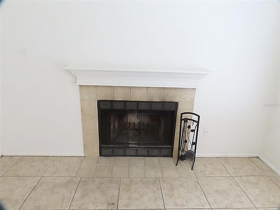 5th image of 104 Northlake Dr Unit 104