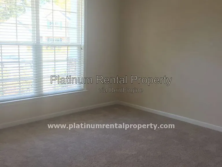 2398 Calistoga Ct — Photo 18