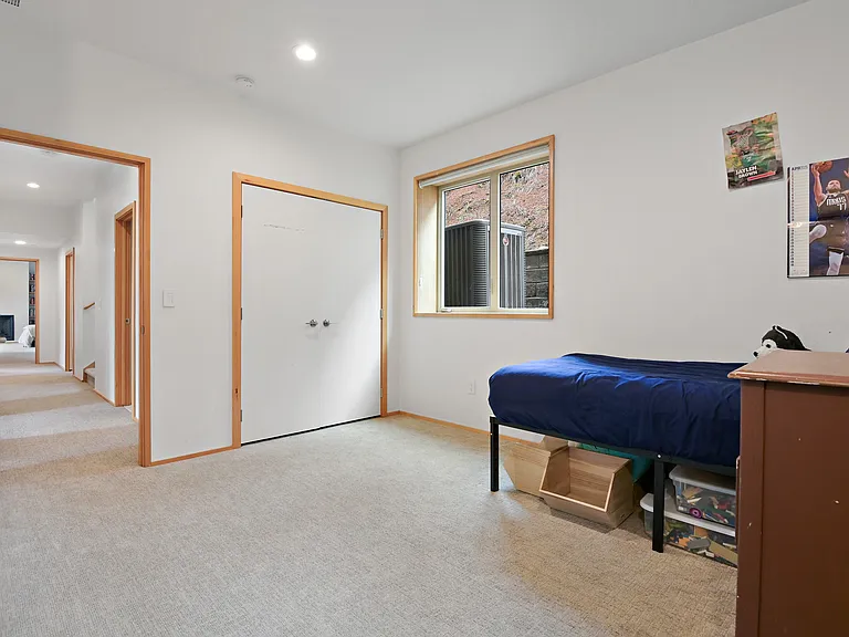 2336 W 1st Ave — Photo 66