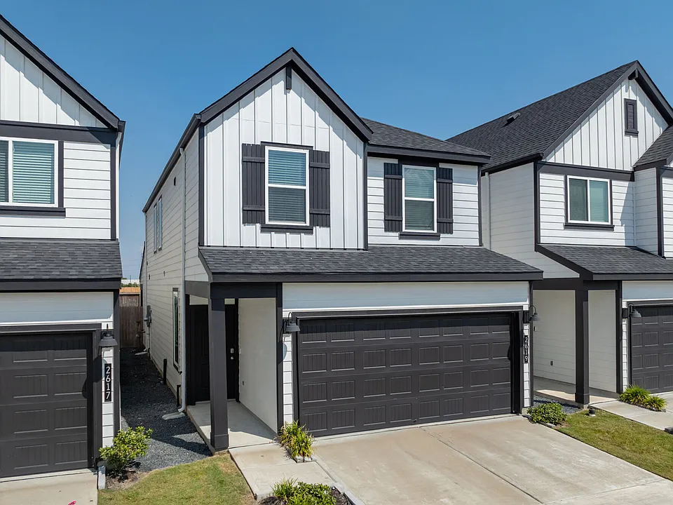 2616 Hudson Hollow Trl