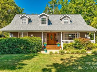 2219 Sutton Spring Rd, York, SC 29745