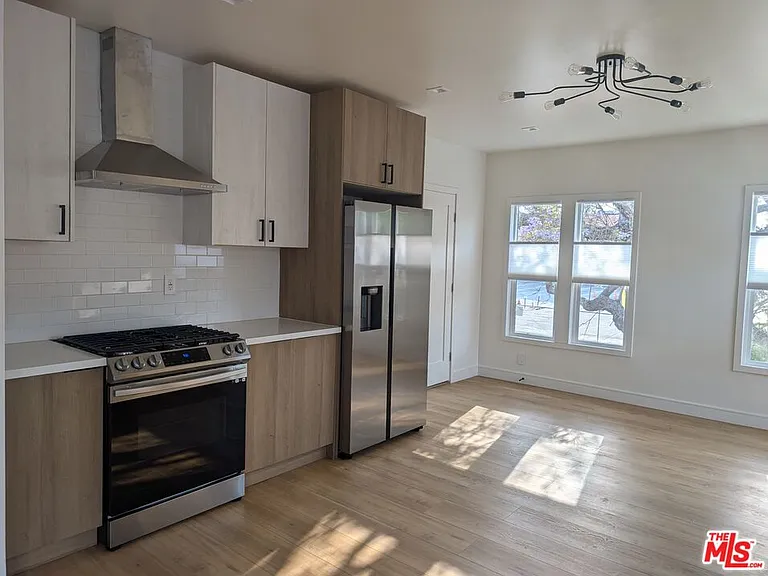 1125 Lodi Pl #1127-1/2 — Photo 5